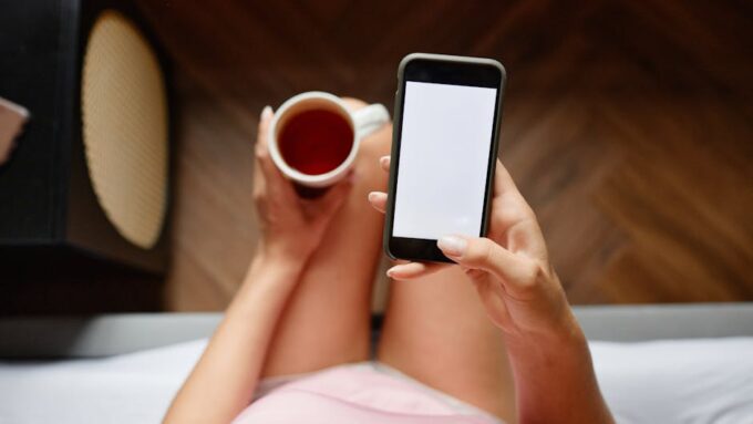 Why Digital Detoxes Are Crucial in Today’s Tech World