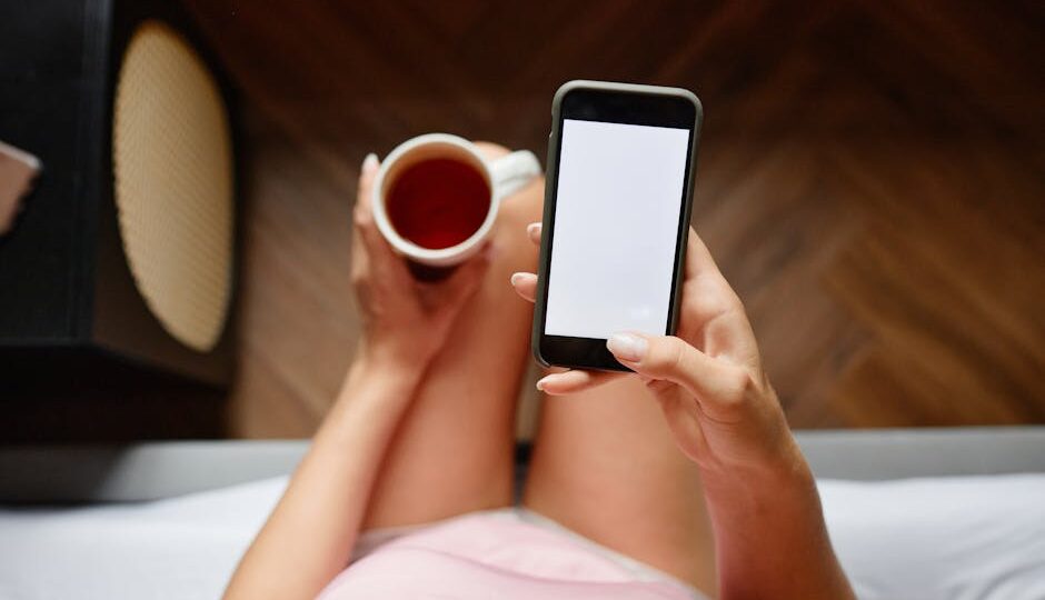 Why Digital Detoxes Are Crucial in Today’s Tech World