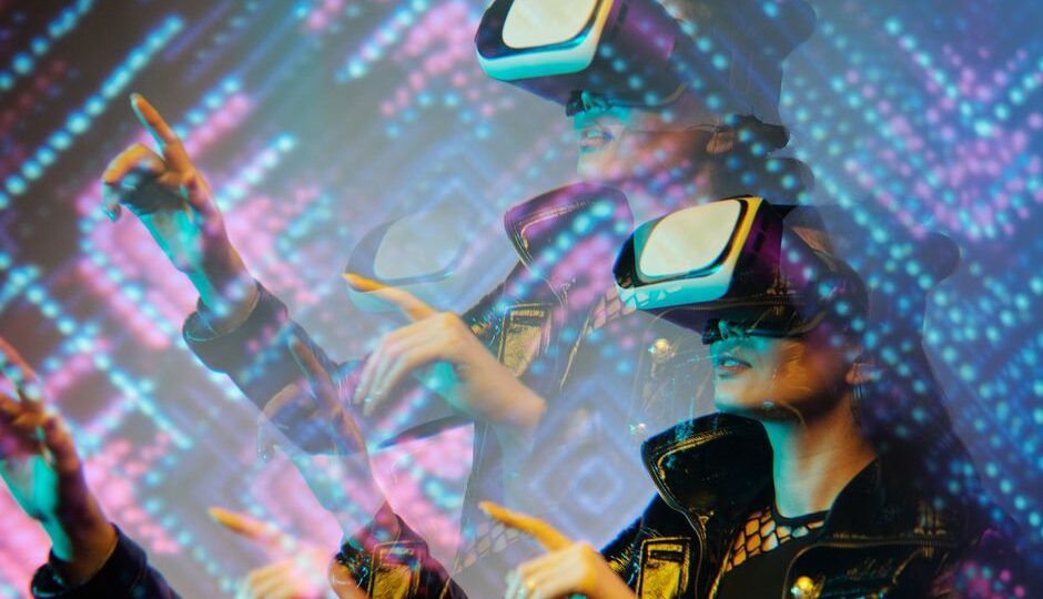 The Rise of Holographic Entertainment: How 2026 is Shaping a New Reality